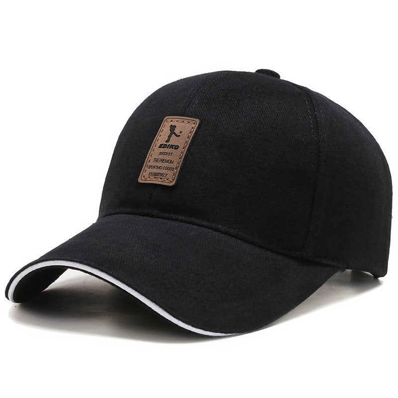 Gorra de béisbol negra